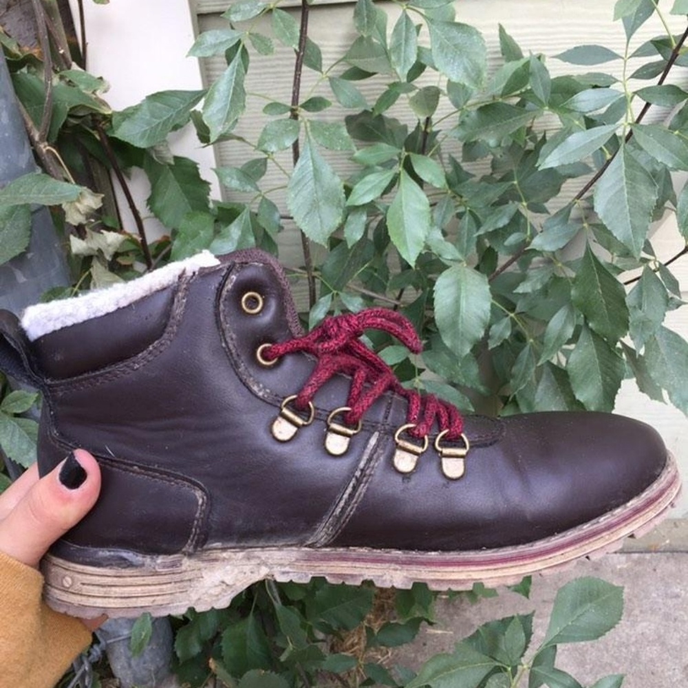 Cat and jack men's boots